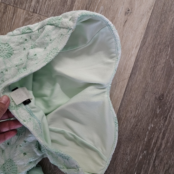 Strapless dress - Picture 3 of 8